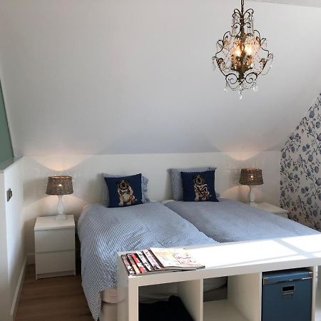 Broek Chalet Royal מראה חיצוני תמונה