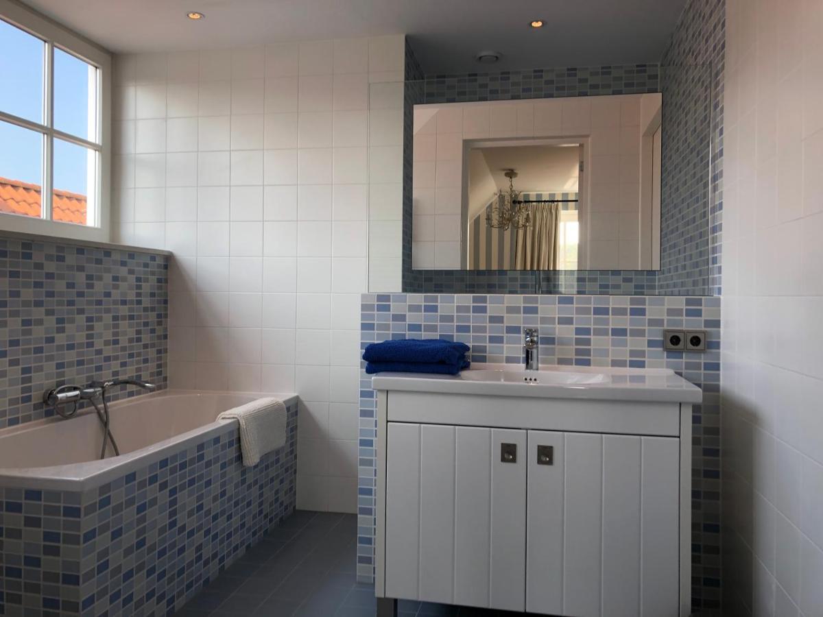 Broek Chalet Royal מראה חיצוני תמונה